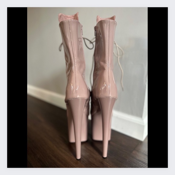 Hella Heels LipKit Open Toe Boot - Boujee - 8 INCH - Picture 8 of 10